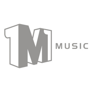 伸进内裤揉到高潮嗯啊视频公交车
